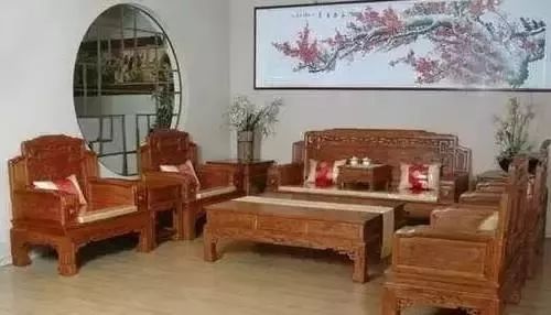 小葉紫檀哪種最好 只要記住這兩點,你買的紅木家具就肯定會升值